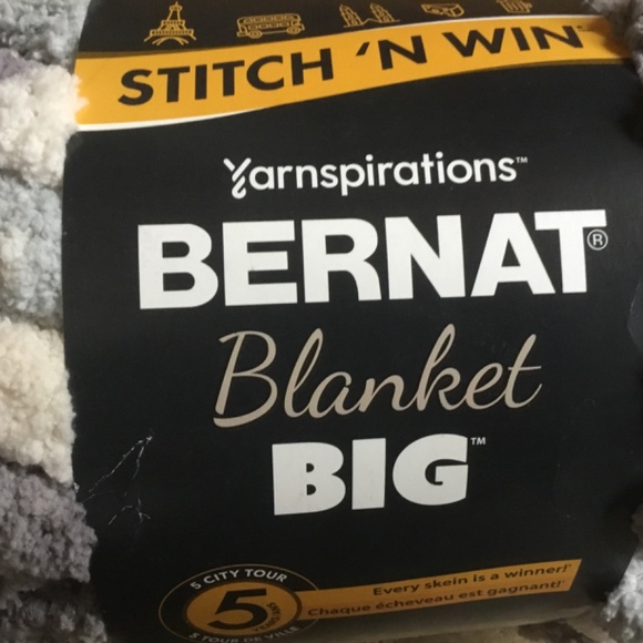 Bernat Yarnspirations big blanket Jumbo yarn 32 yards grays - Picture 4 of 7